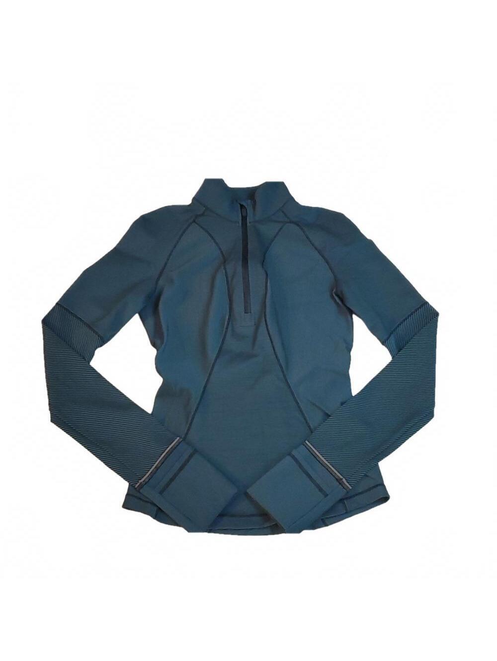 #436 Lululemon 1/4 zip size 2 t832